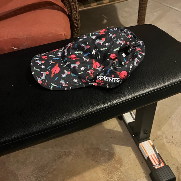 Colorful Patterned Women's Hat - Picture 2 of 4